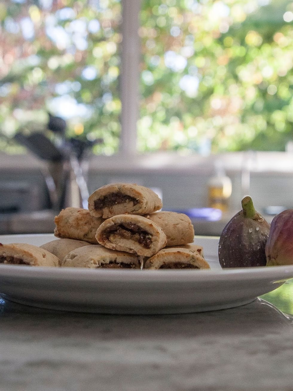 Serve them piping hot.