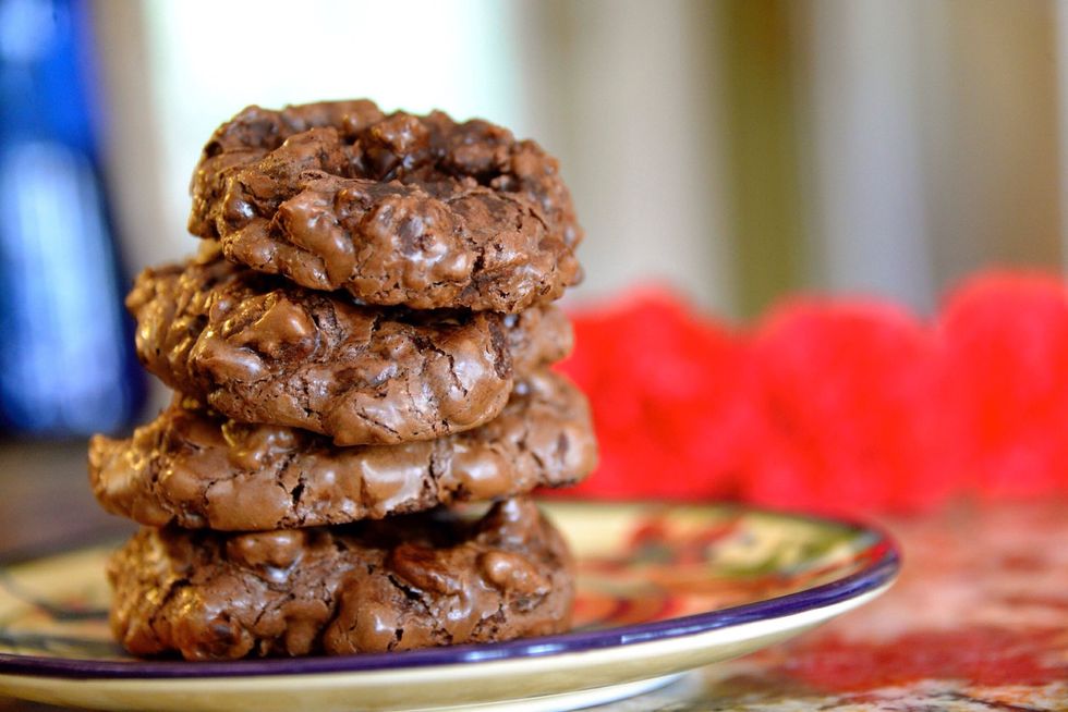 Serve warm or cold, with a nice glass of milk! Yum!