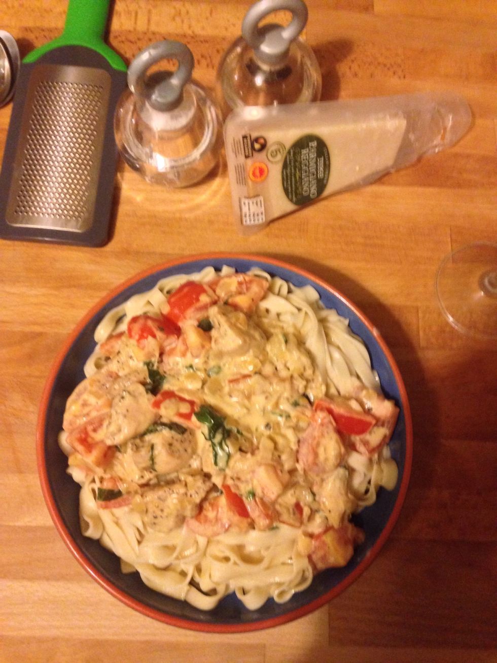 Serve with some grated cheese or Parmesan.   Bon appetit   Feel free to leave some feedback, so I can better my guides in the future.