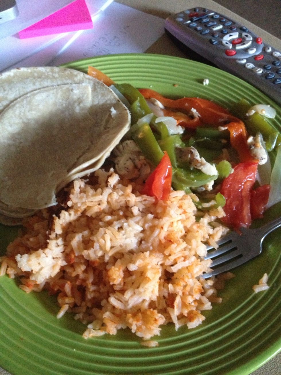 Serve with some tortillas and enjoy!