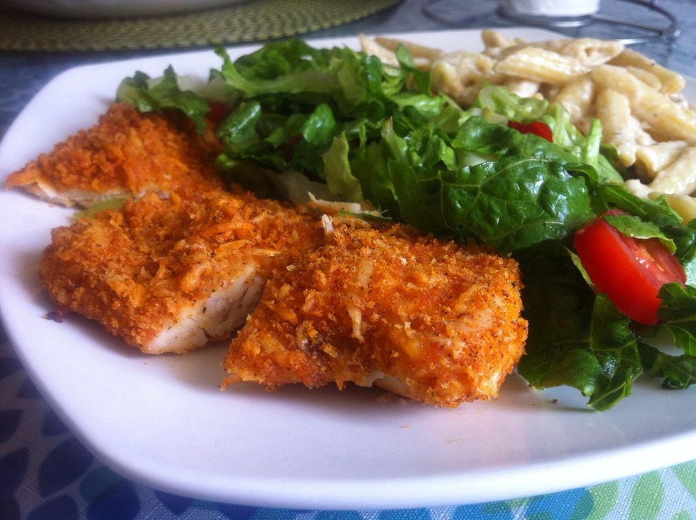 Served with salad , rice or could be great chicken crispy sandwich .. And it's totally ( Healthy ) ... ^^