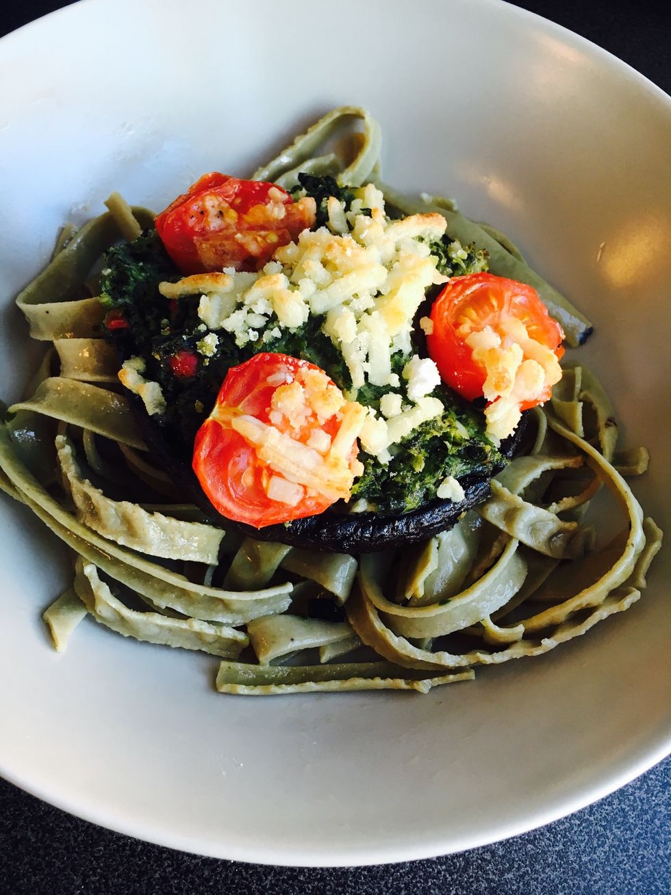 Serving suggestion: serve on top of Nutri Nick green bean fettuchine ( or skinny zoodles)