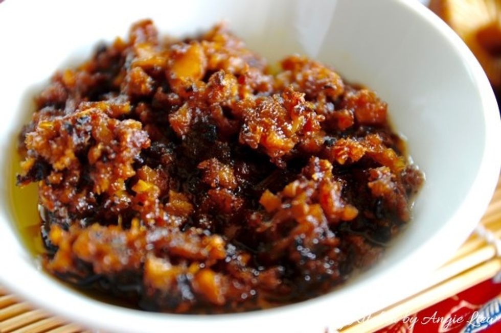 Set aside. We're now ready to cook steamed shiitake mushroom beancurd.