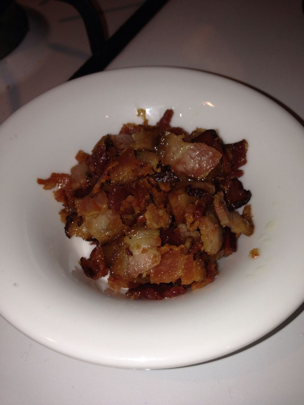 Set bacon aside