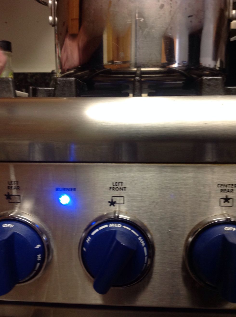 Set burner on medium heat.