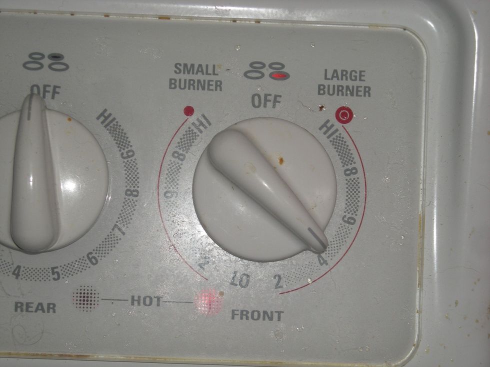 Set burner to 400\u00b0 F