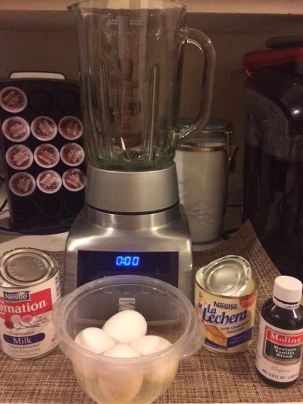 Set everything up for the flan process - 14oz can sweet condensed milk, 12 oz can evaporated milk or media crema (see last pic), 4 large eggs, 1 tsp vanilla extract, 1 cup granulated sugar