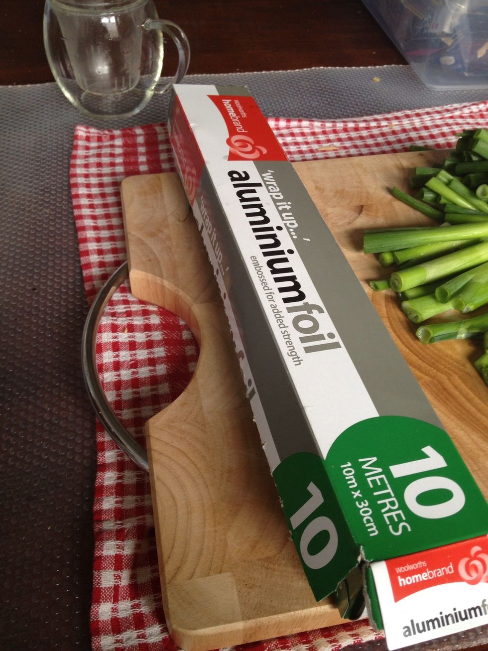set fish on aluminum foil