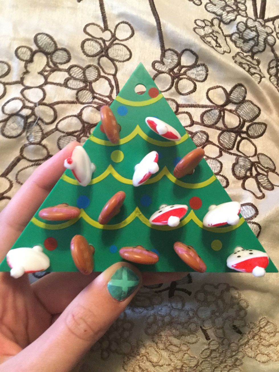 Set it up like this. We have a Christmas tree/snowman/gingerbread man one.