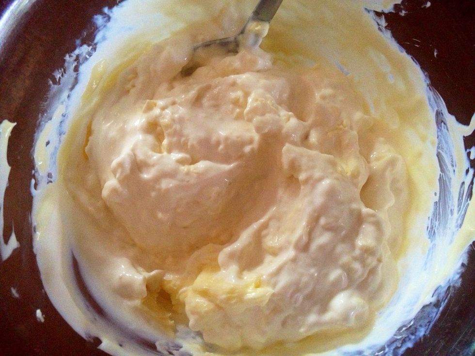 Set mixer to medium-high speed and beat butter and cream cheese for 2-3 minutes.