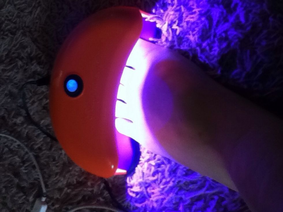 Set one foot under the lamp at a time for 30 seconds (: if painting your finger nails, do 4 fingers, thumbs, then your other four fingers(: