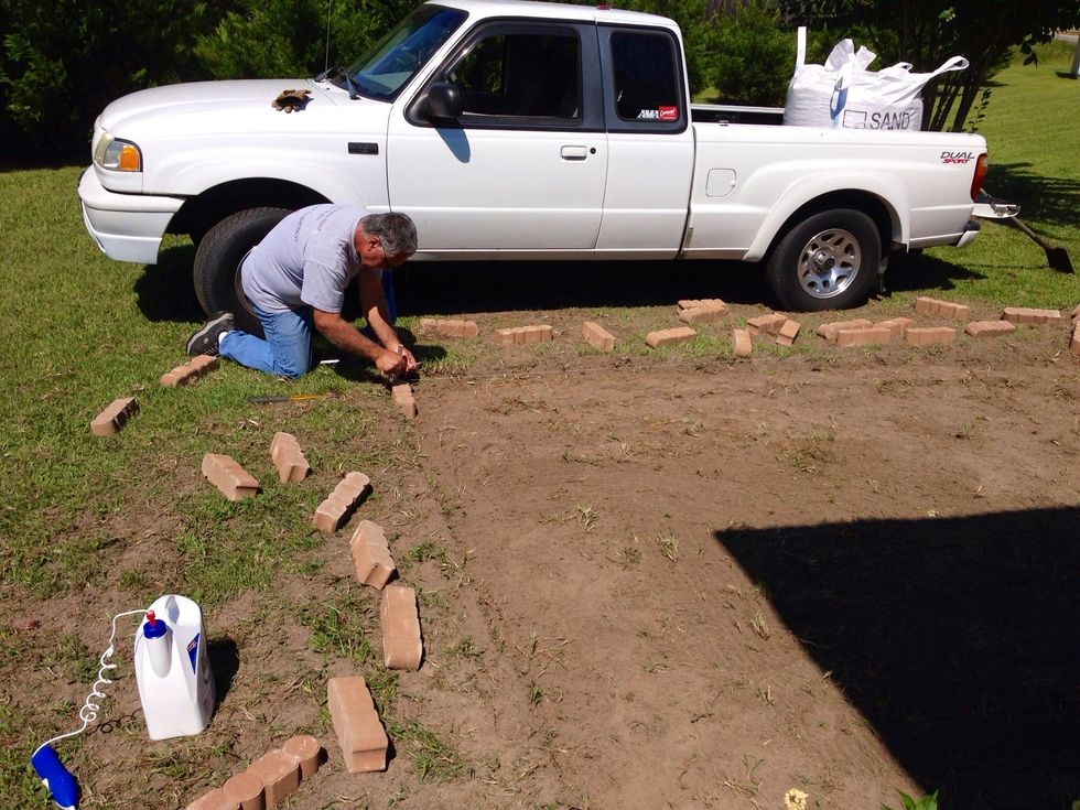 Set put border bricks