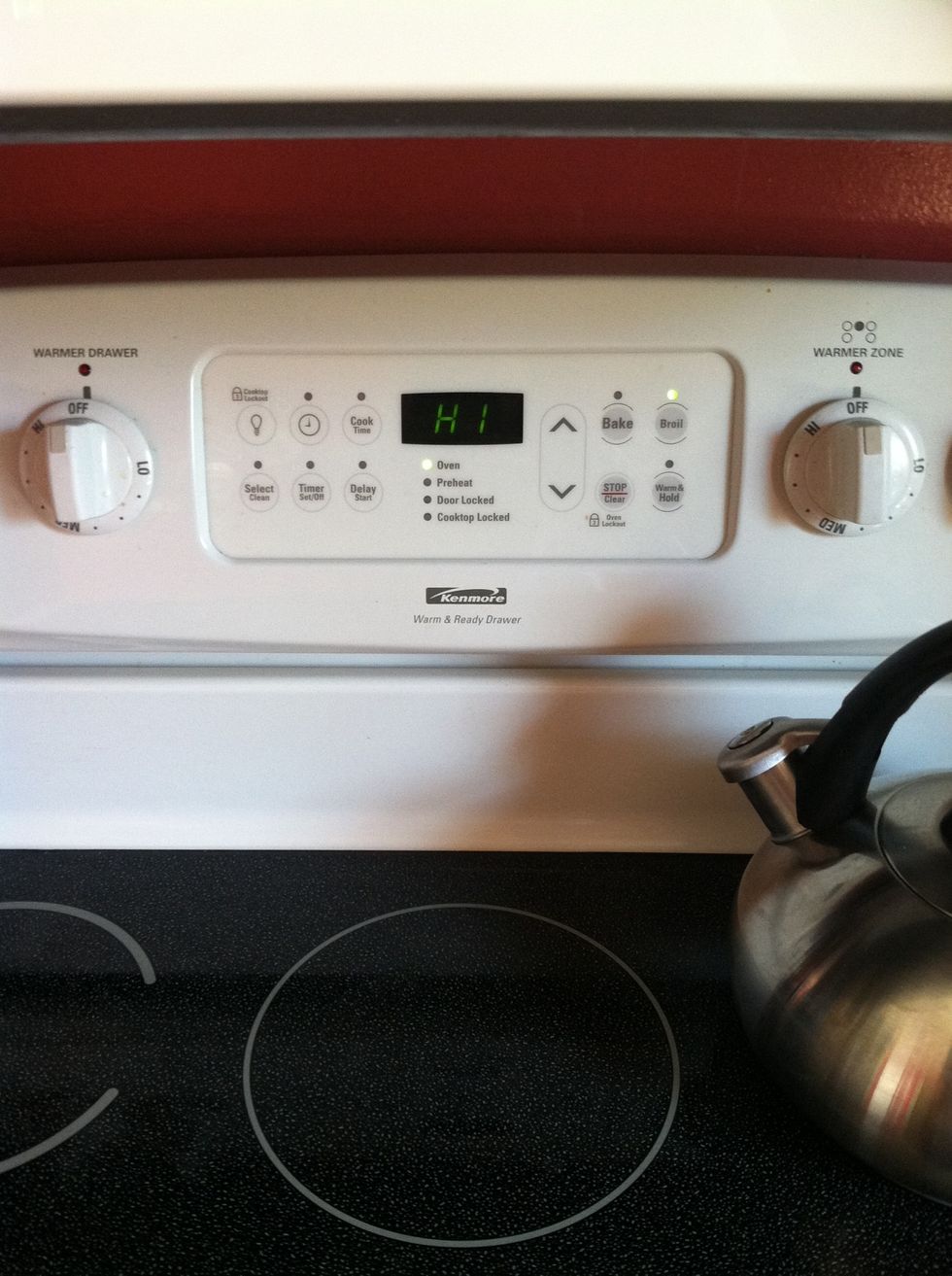 Set the broiler on HI.