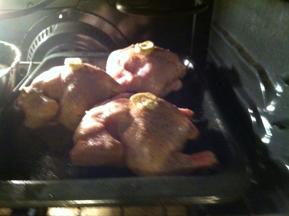 set the oven..350 for 20 mnts / dont cover