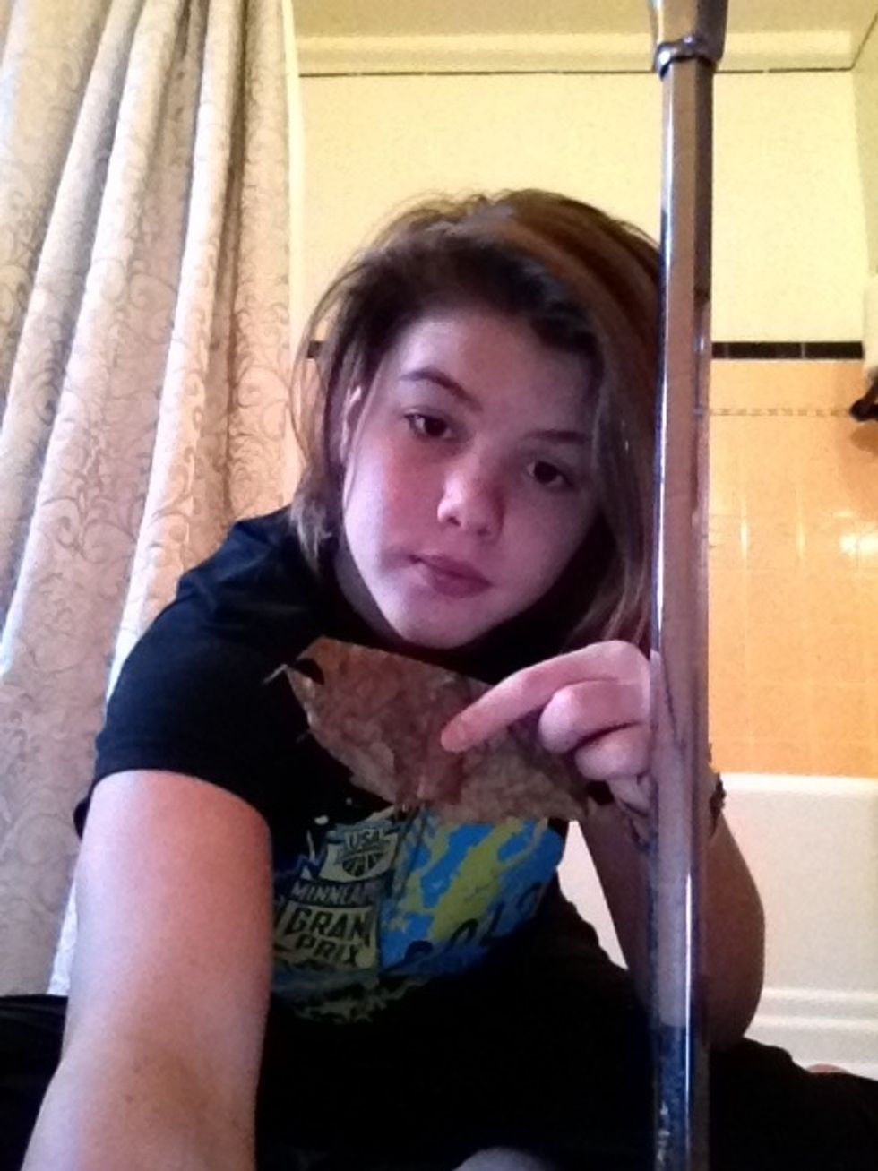 Set the rolled one in the flat one