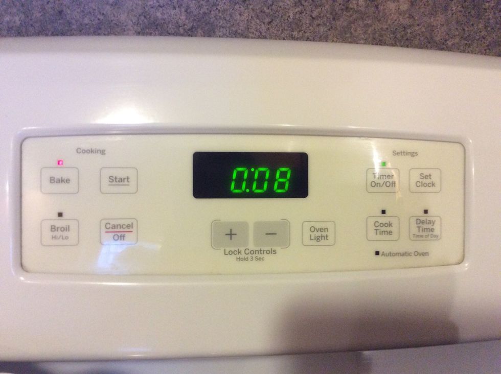 Set the timer to 8 minutes.