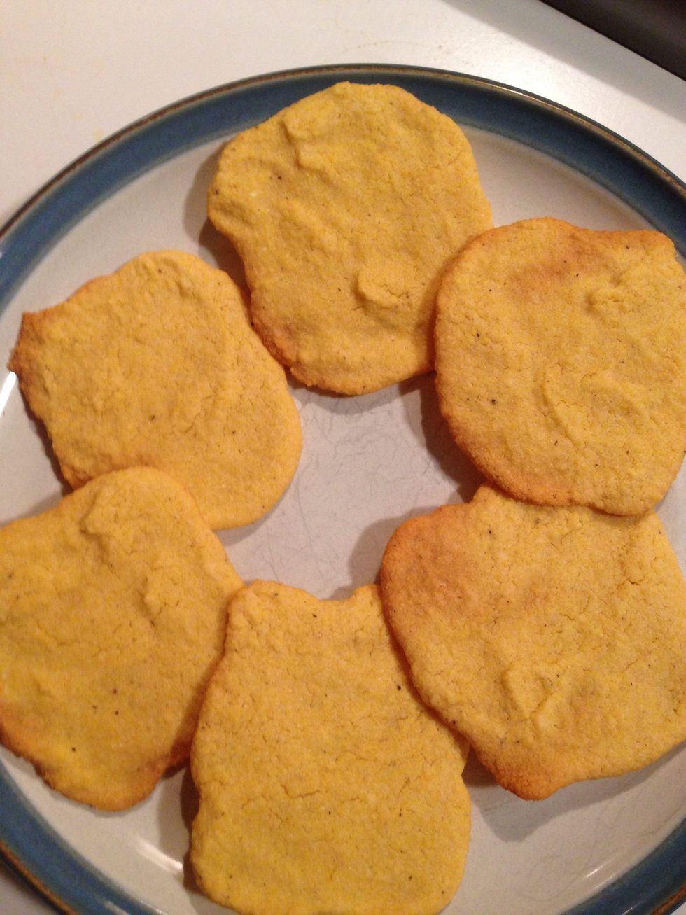 How to make tasty cornbread chips (crisps) B+C Guides