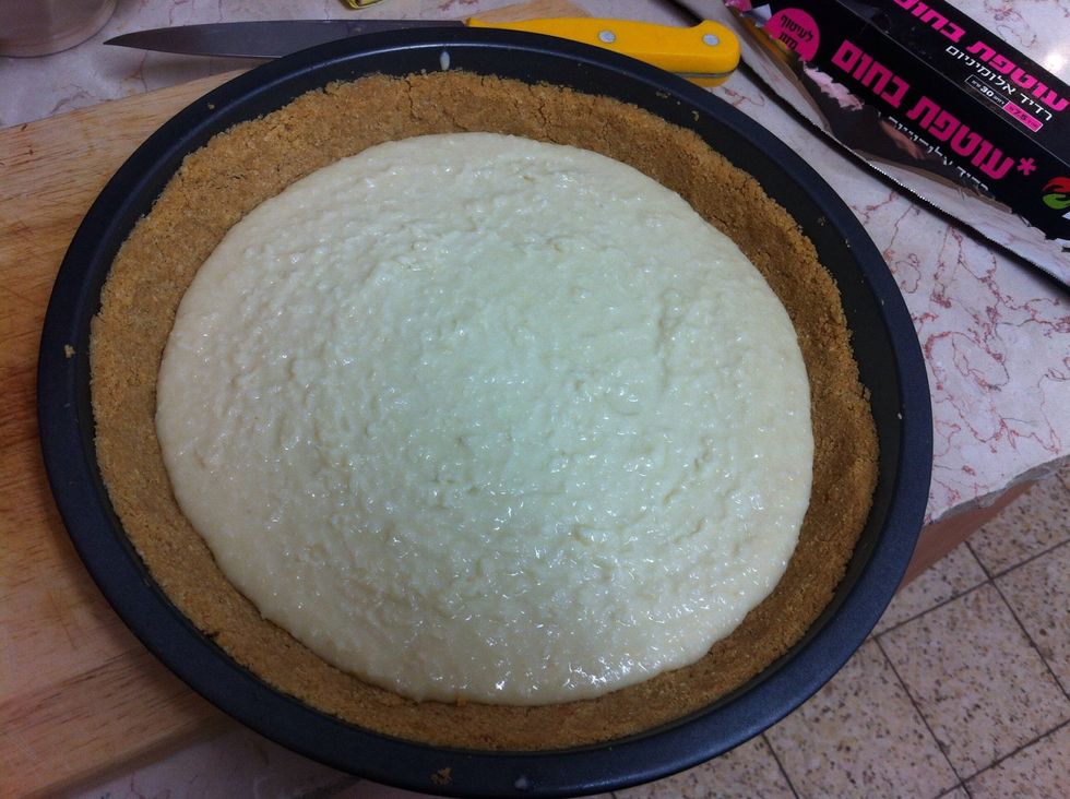 Set to the fridge and make the topping