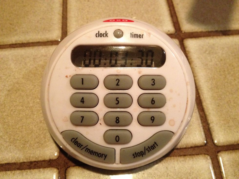 Set your timer between 3:30 - 4:00 minutes. Start!