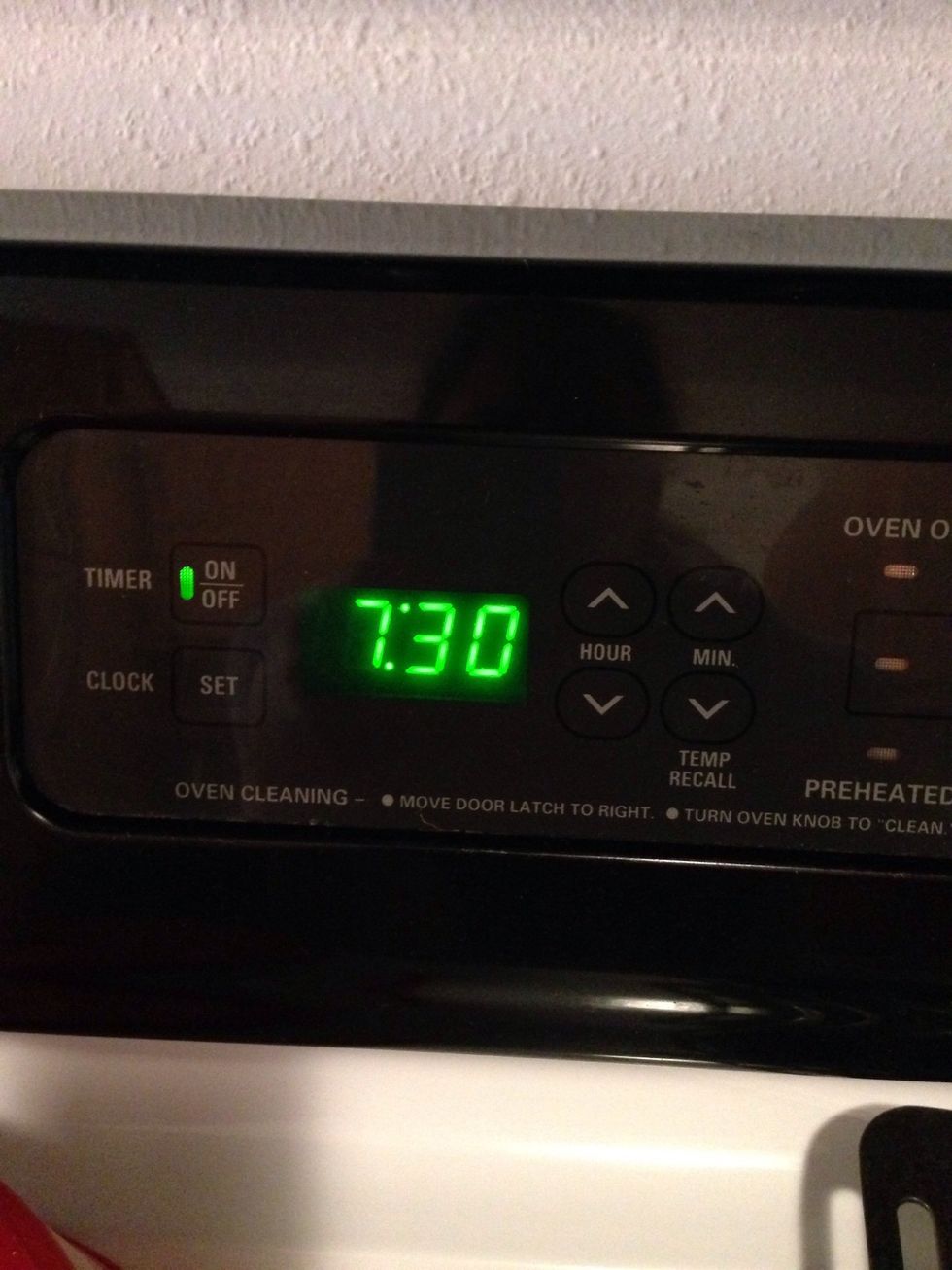 Set your timer to 7 hours and 30 minutes. If your chicken is thawed do about 5.5 hours.