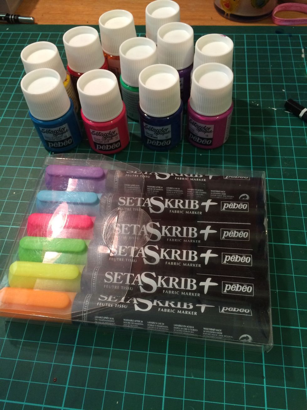 SetaSkrib fabric paints and markers