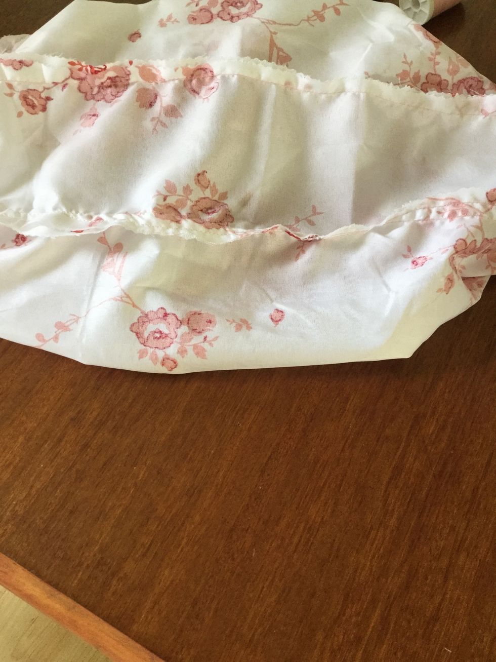Sew the side panels on to the main part of the bag.
