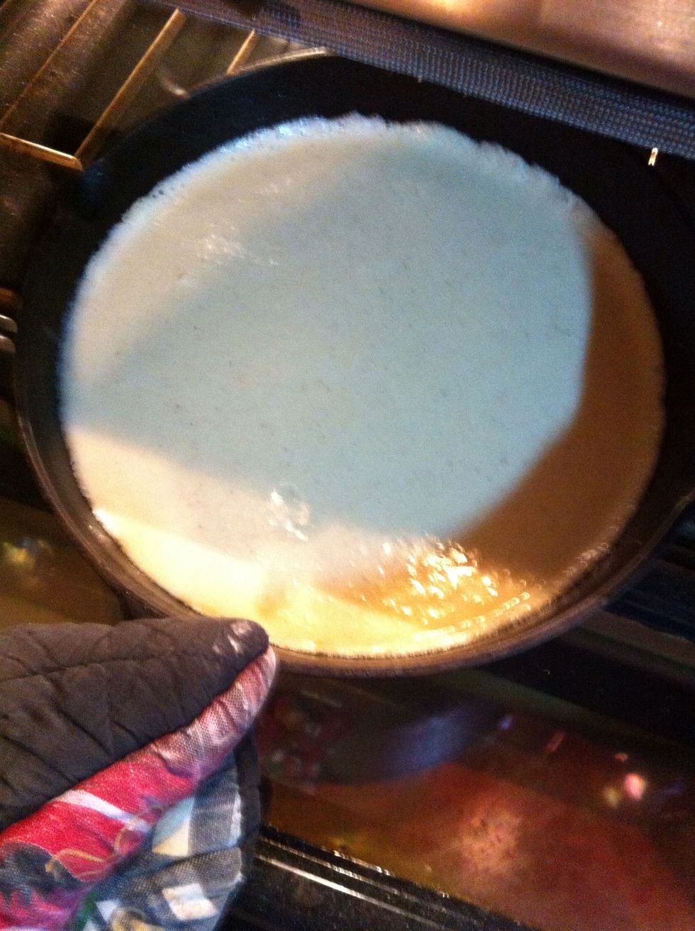 Shake pan back and forth to get out air bubbles. Put back in oven for 20-25 min depending on your oven.