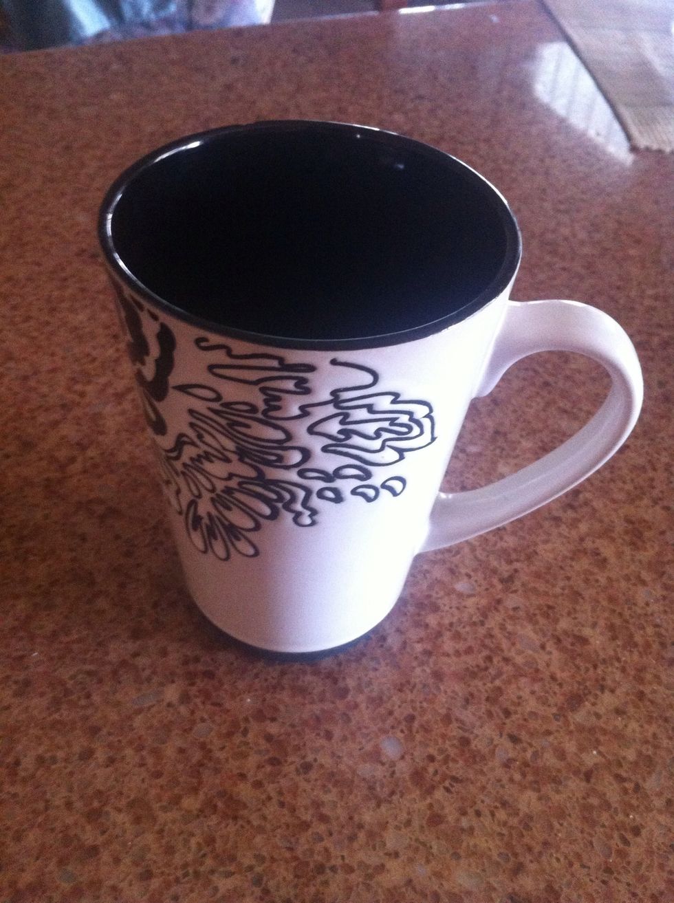 Shall we begin? Grab ahold of a medium-sized mug