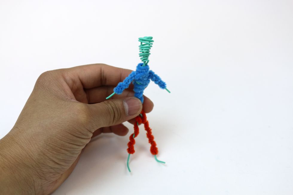 Shape the head as needed.
