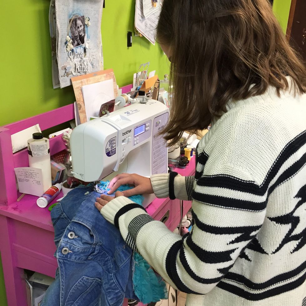 Share this moment with your daughter. It's a great time to teach them a new skill!