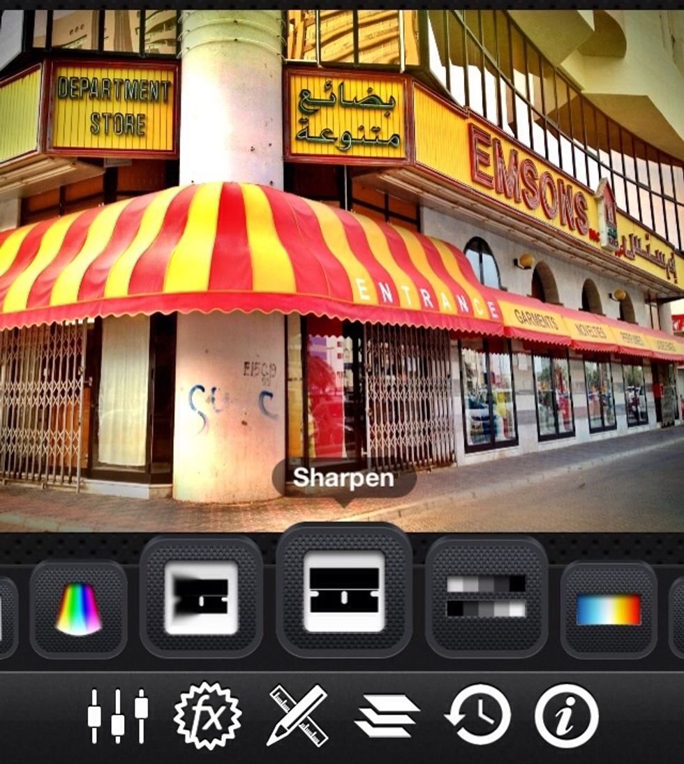 Sharpening and unsharp masks