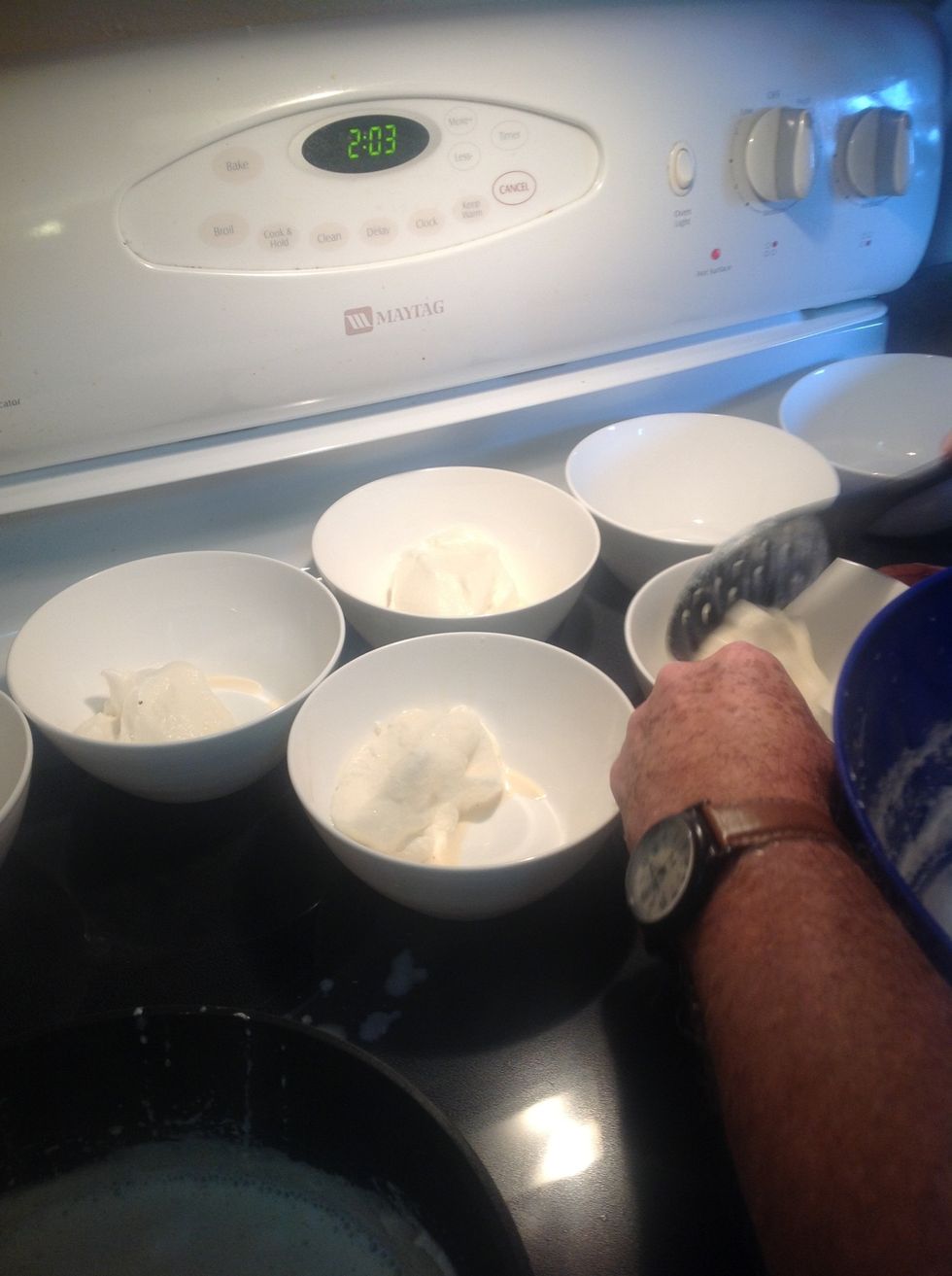 Should look like this when you place it in the bowl