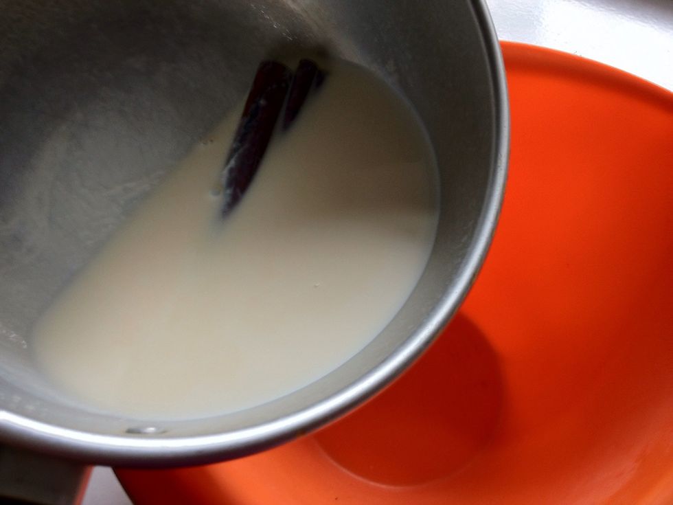 Sieve or just take out the cinnamon stick, and put the milk in a prepared bowl. The milk is now beautifully flavored with cinnamon!
