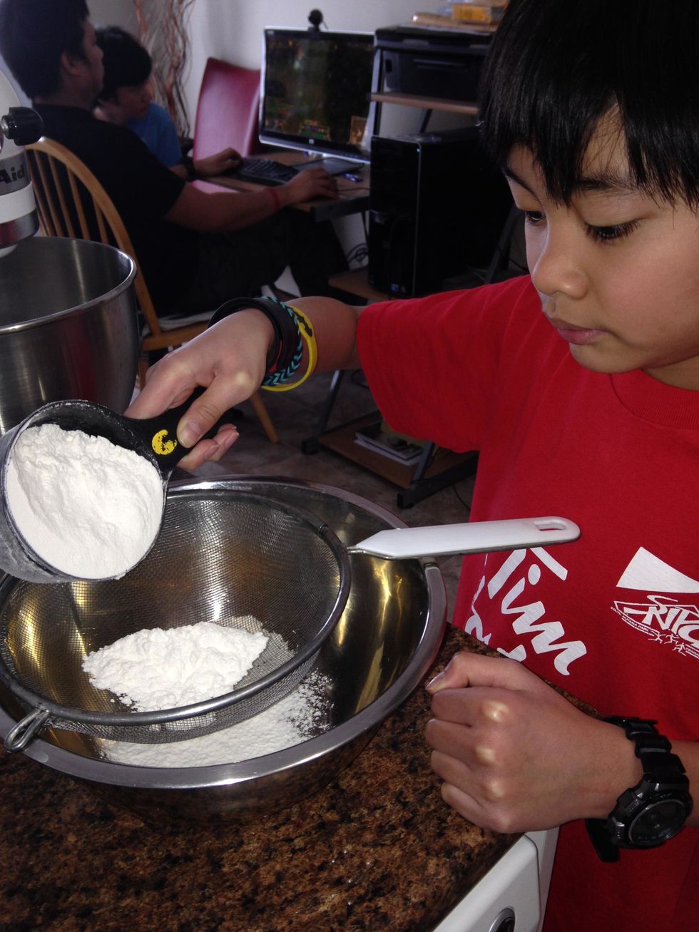 Sift flour, baking soda and salt 3 times, then set aside