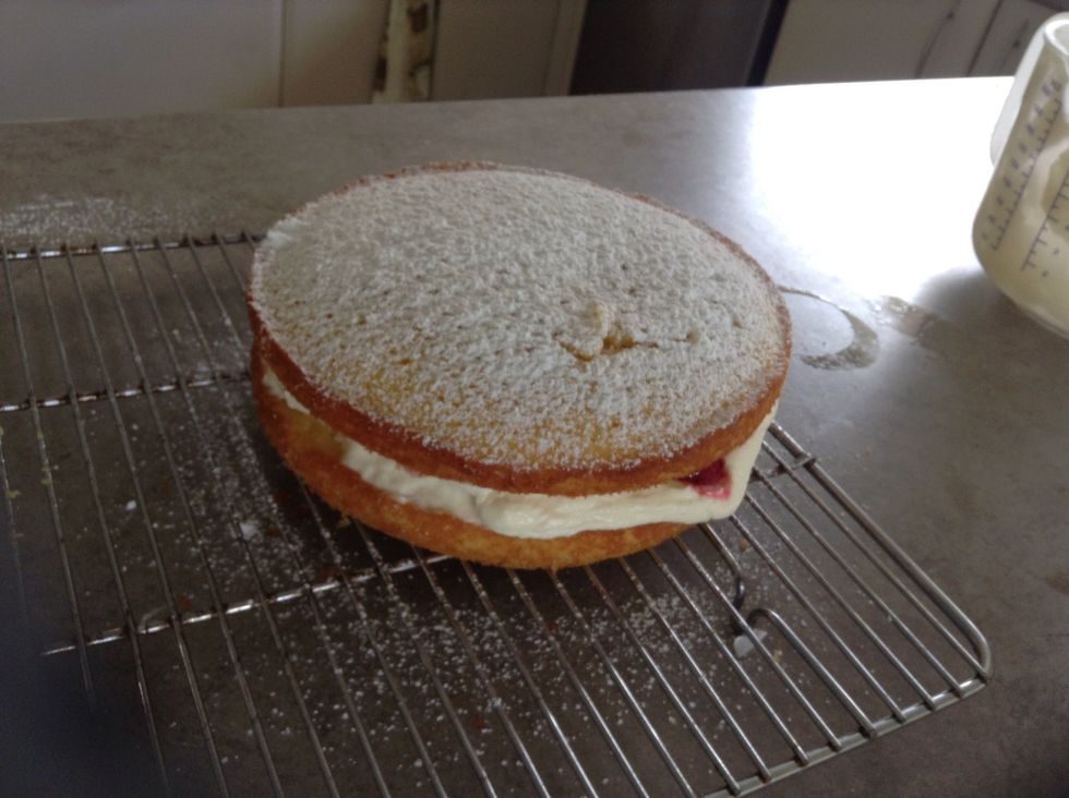Sift icing sugar on top and is ready to serve!