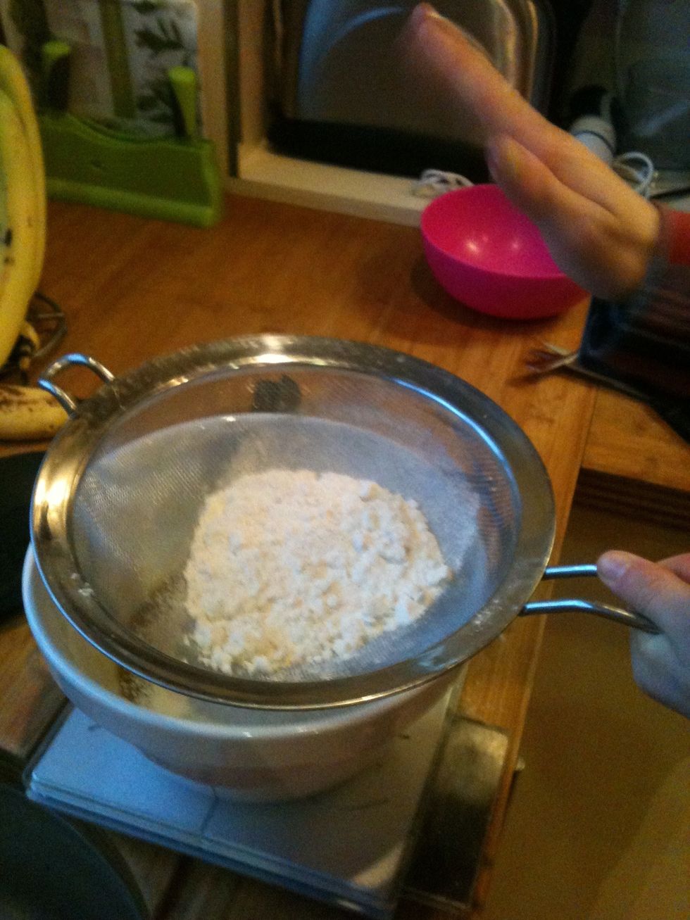 Sift the flour.
