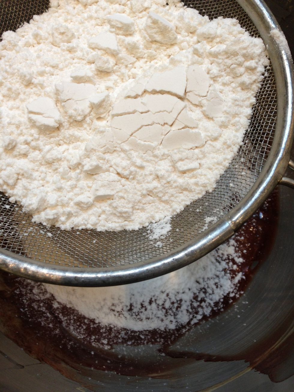 Sift them over the egg chocolate...