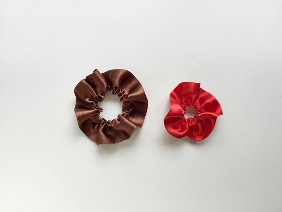 Similarly, make another ruffled ribbon ring but keep slightly bigger than the previous one. Use different colored ribbon.