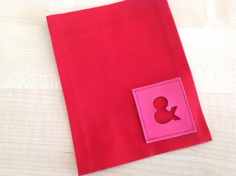 Ska du sy p\u00e5 n\u00e5gon dekoration p\u00e5 fickan s\u00e5 \u00e4r det sista chansen nu!