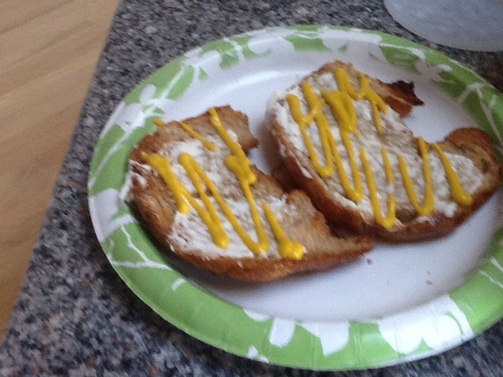 Slap some mustard on that baby!