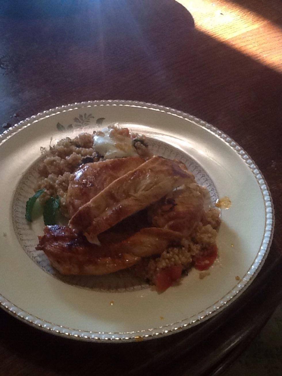 Slice chicken into 4 thin slices and enjoy!