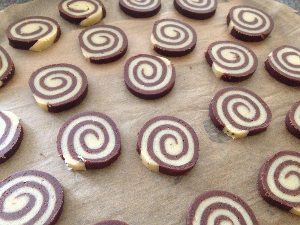 Slice into 1/2 thick slices and bake in a 180C preheated oven for 10 minutes.