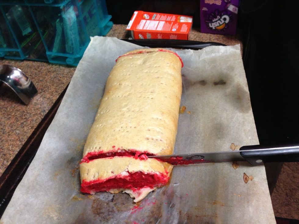 Slice it then serve it\ud83d\ude0a\ud83d\ude0a\ud83d\ude0a\ud83d\ude0d\ud83d\ude0d