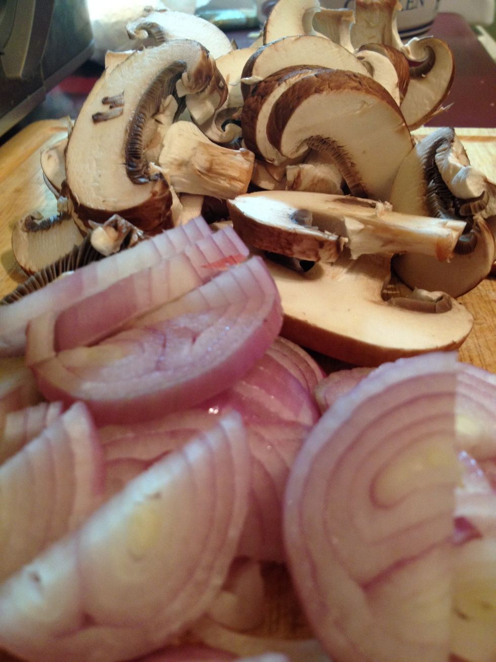 Slice Mushrooms and Onions thinly.
