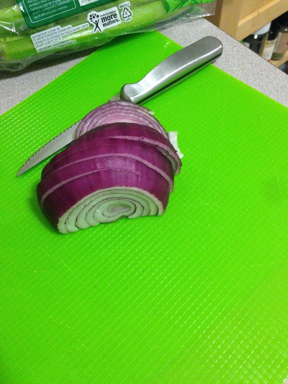 Slice the onion