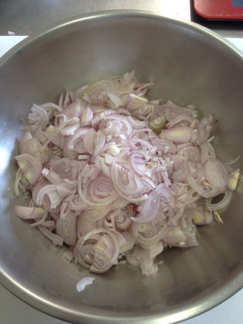Slice your shallots