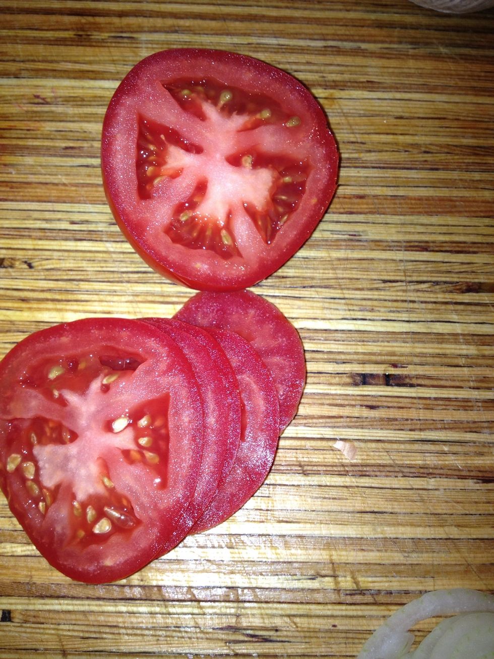 Slice your tomato