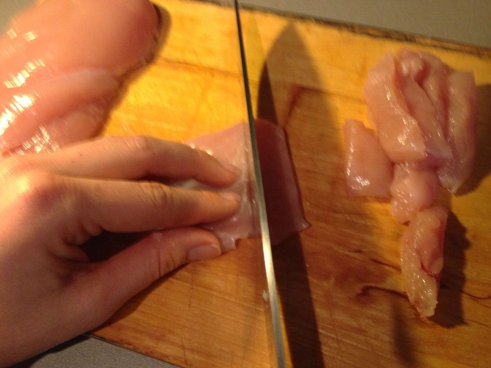 Slize the chicken into smaller pieces
