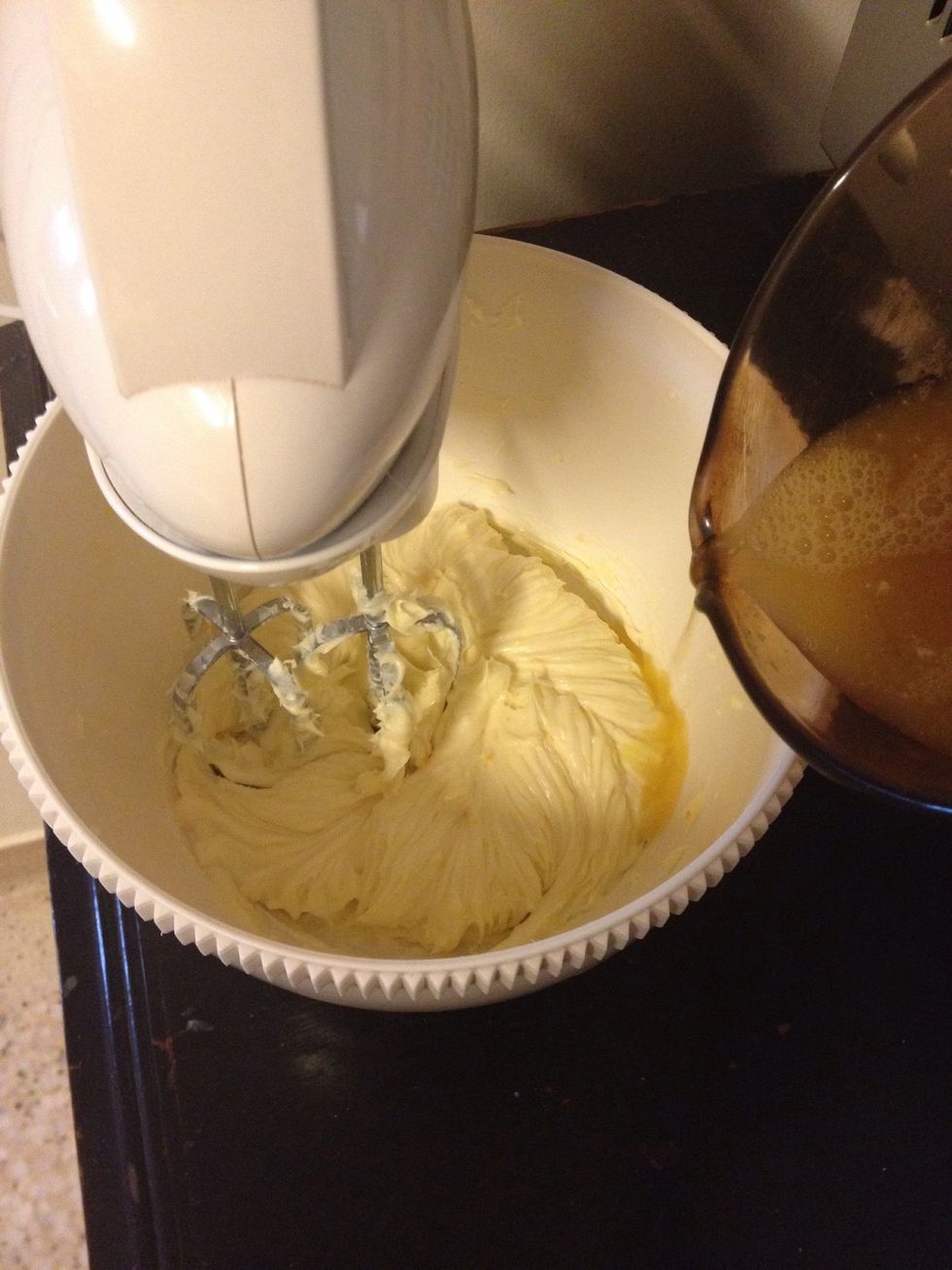 Slowly pour in the orange and gelatine mixture.