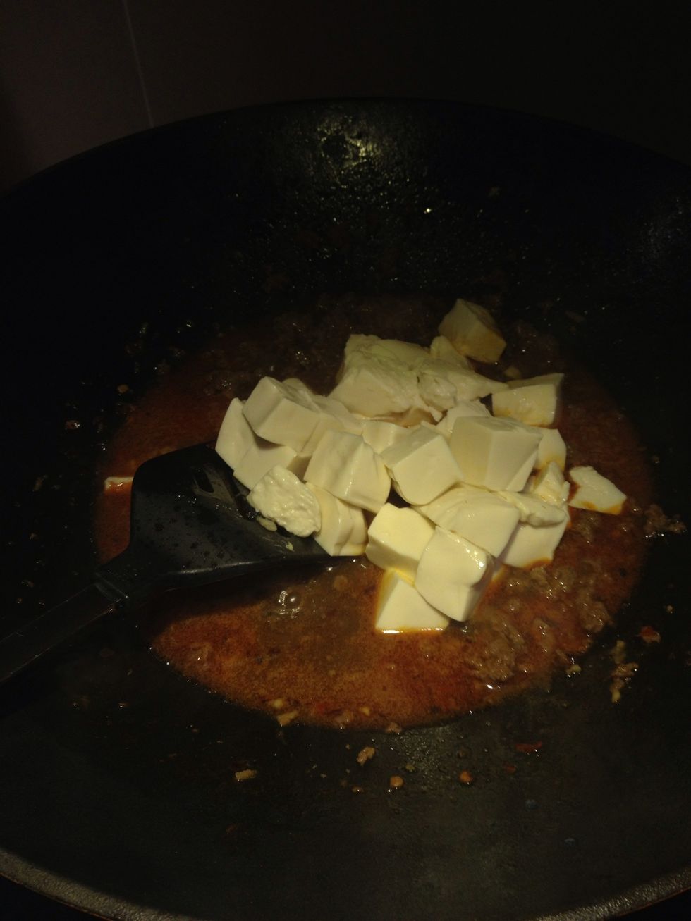 Slowly pour ur tofu in